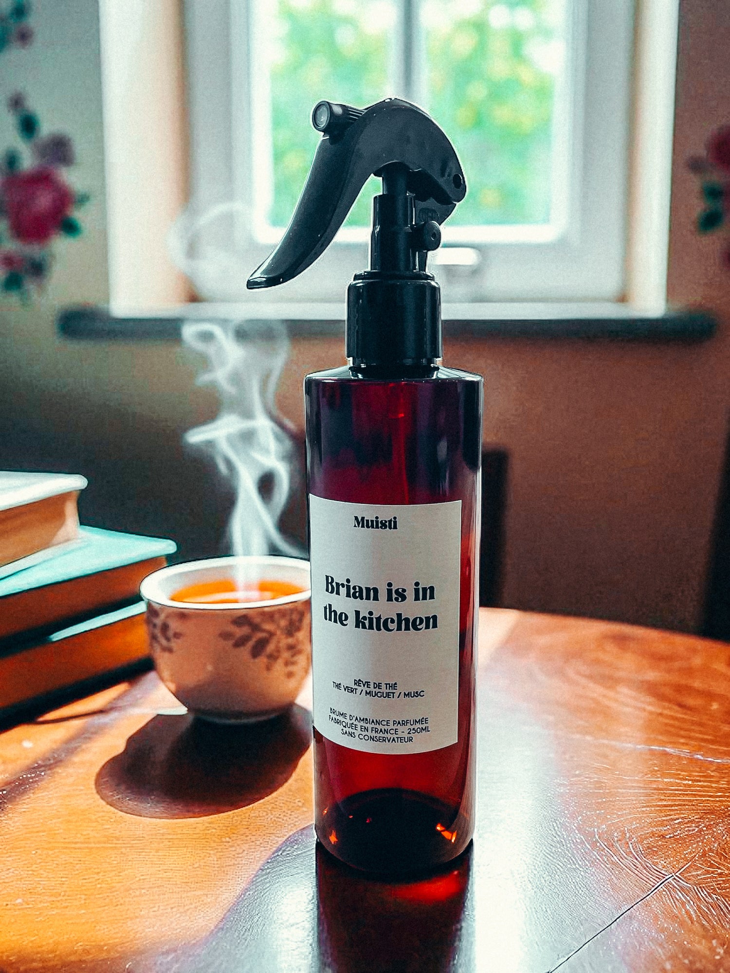 Brume parfumee - Brian is in the kitchen