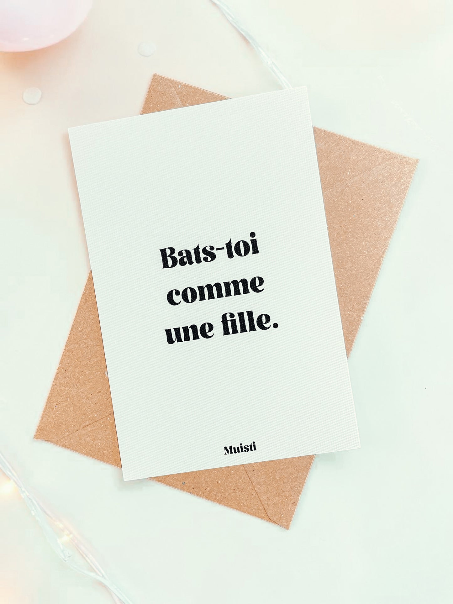 Carte postale à message - Bats-toi comme une fille