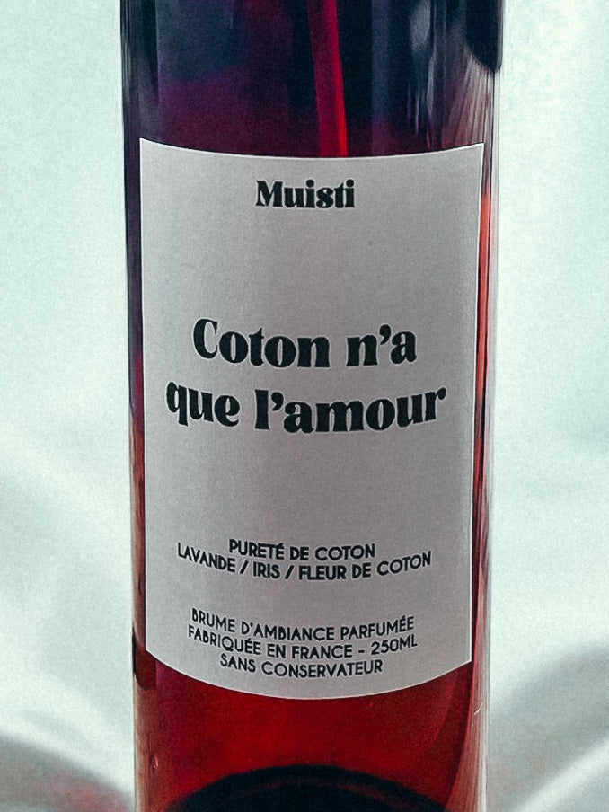 Détail étiquette brume parfumée Muisti - Coton n'a que l'amour