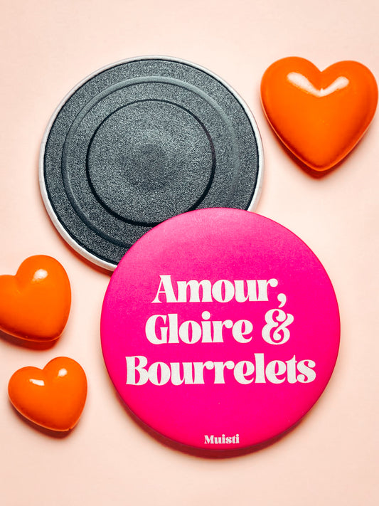 Magnet -Amour, Gloire & Bourrelets