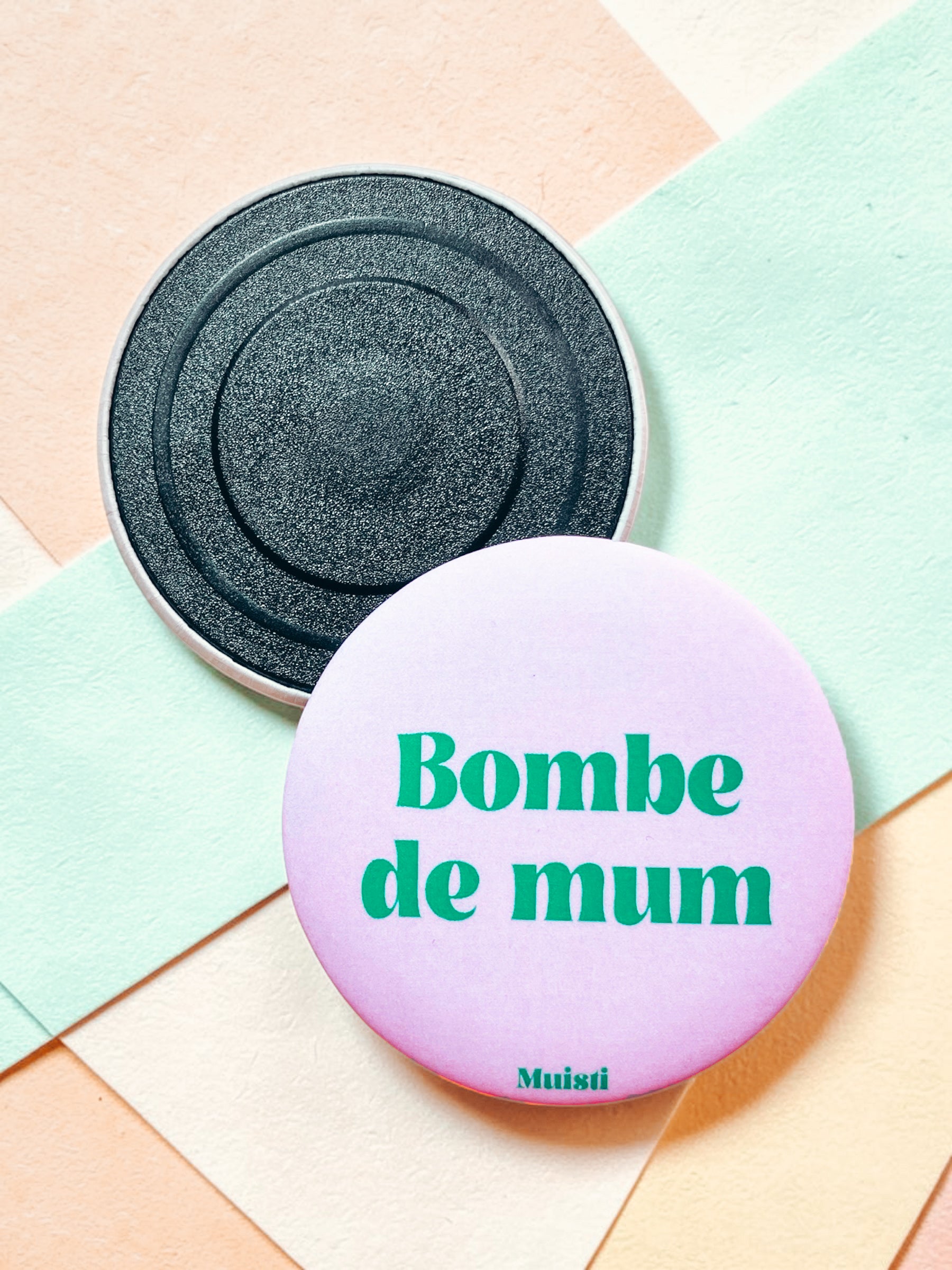Magnet - Bombe de mum